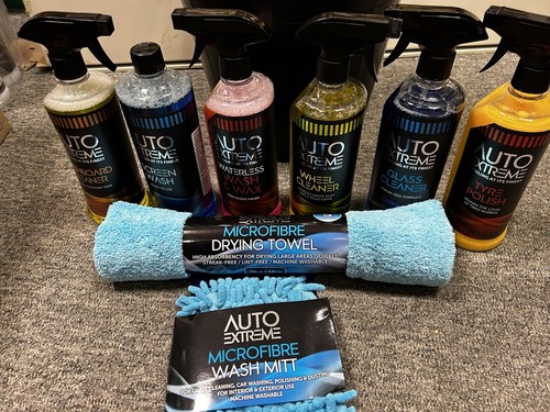 Complete car wash - cleaning, kit